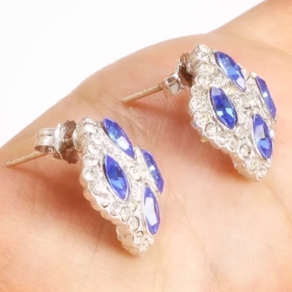 Sapphire Topaz Silver Plated Earnings - Picture 3 of 6